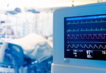 Docente herida en atentado permanece en cuidados intensivos con pronóstico reservado