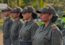 Cuarenta y seis auxiliares de policía juran bandera y se integran al servicio de seguridad en Arauca