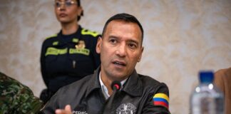 Ministro de Defensa envía mensaje de aliento a funcionarios secuestrados en Arauca.