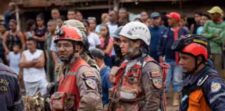 Demora en permisos de Cancillería retrasa envío de rescatistas araucanos a Venezuela