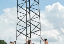 Hace unos meses, Sarare FM Estéreo dio a conocer el grave riesgo que corría una torre de conducción eléctrica.